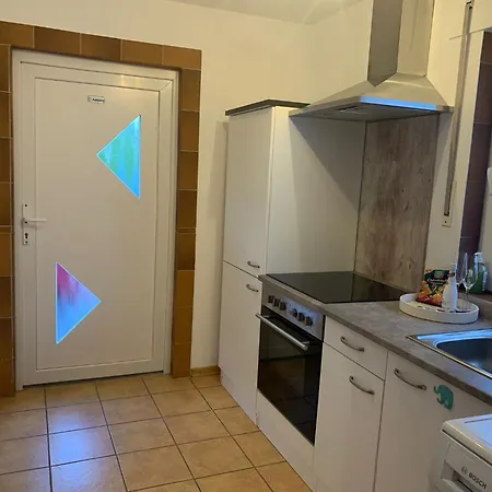 Charmanter Rueckzugsort Parkplatz Kueche Eigener Eingang Nuembrecht